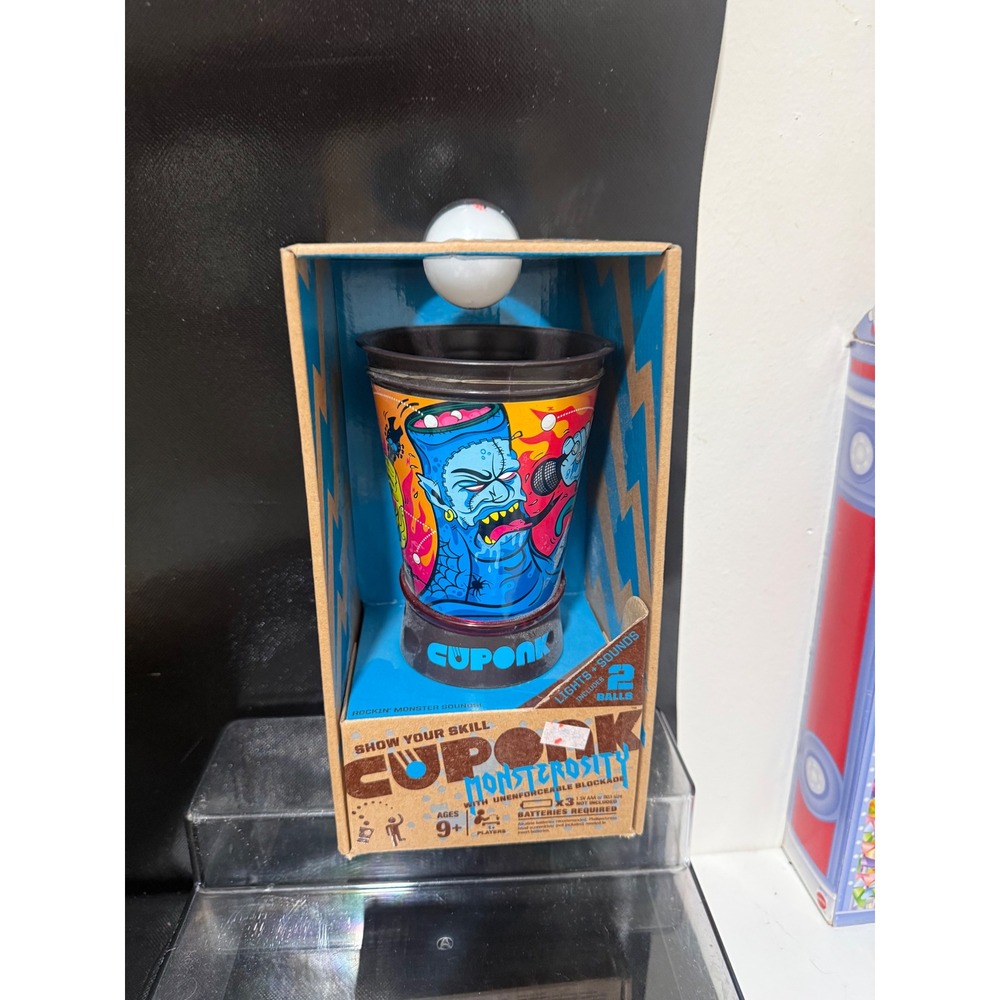Hasbro Cuponk Monsterosity Electronic Trick Shot Game Lights Sounds 2 Balls